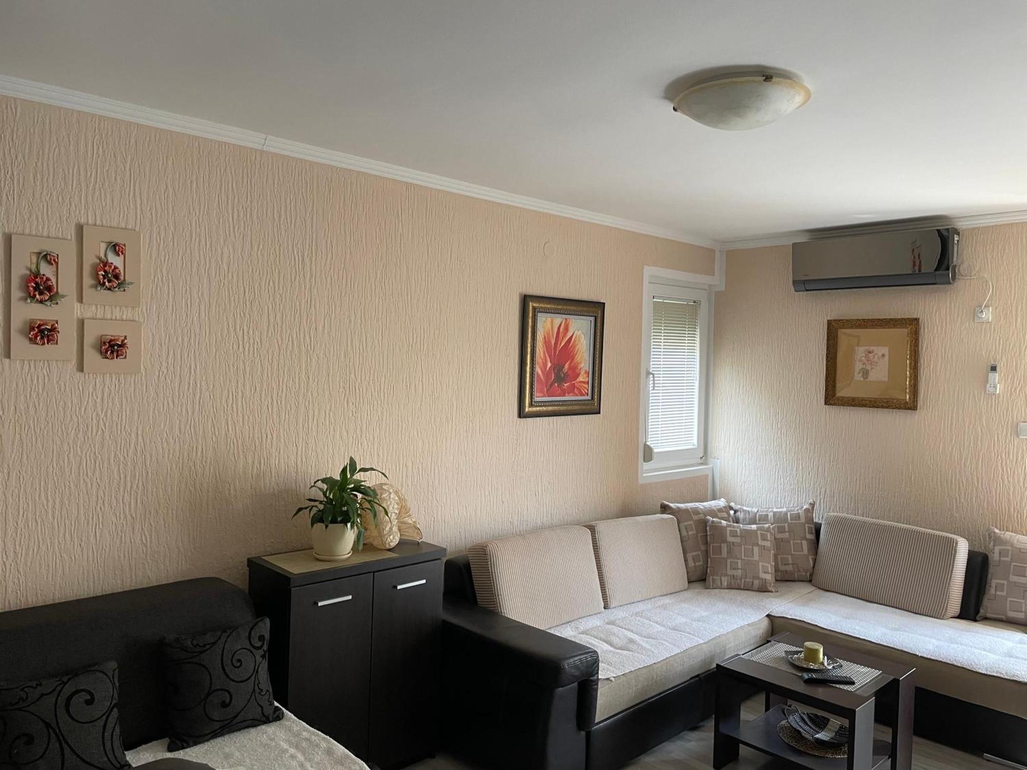 Studio Apartment For Rent In Budua Esterno foto