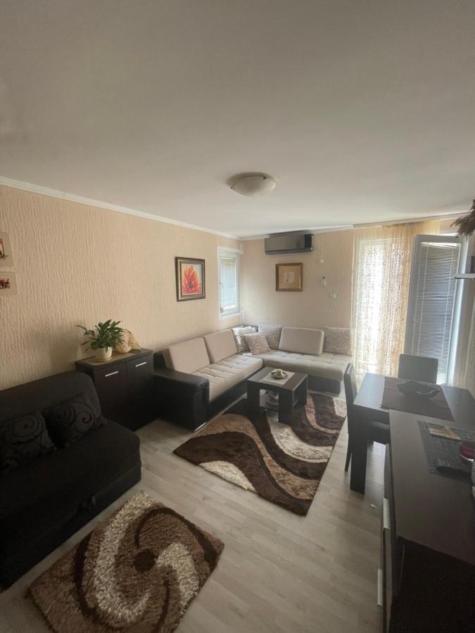 Studio Apartment For Rent In Budua Esterno foto